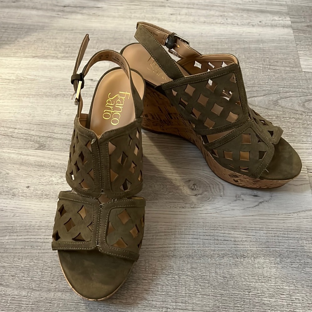 Never worn Franco Sarto wedges